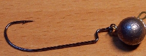 Чебурашка оснащенная офсетным крючком Mustad №5/0 - 20г Чебурашка оснащенная офсетным крючком Mustad №5/0 - 20г